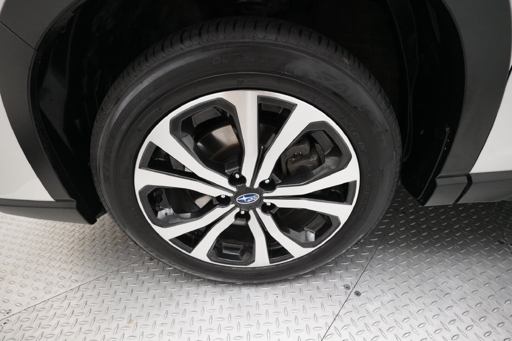 Certified 2024 Subaru Forester Limited AWD/4WD image 26