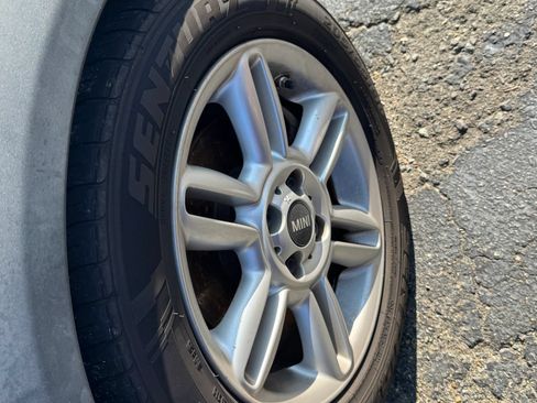 Used 2011 MINI Cooper S FWD image 2