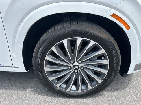 Used 2025 Hyundai Palisade Calligraphy AWD/4WD image 14