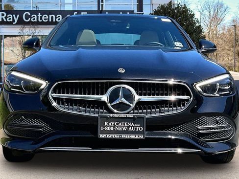 Used 2023 Mercedes-Benz C 300 4MATIC Sedan image 3