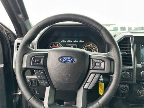 Used 2016 Ford F150 XLT w/ Equipment Group 302A Luxury image 10