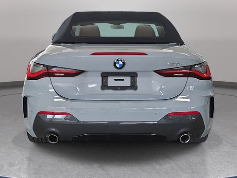 Used 2024 BMW 430i Convertible w/ M Sport Package RWD image 8