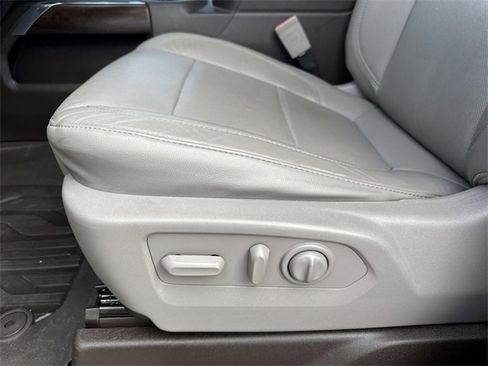 Used 2019 GMC Sierra 1500 SLT w/ SLT Premium Plus Package image 39