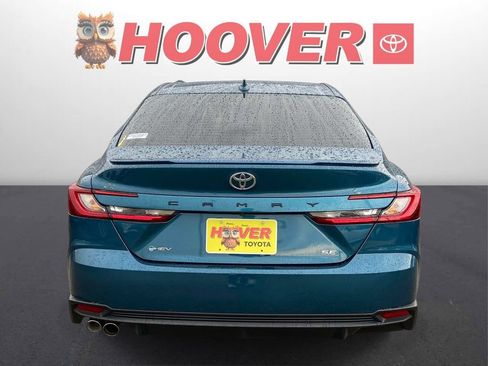 Used 2026 Toyota Camry SE w/ Convenience Package FWD image 10