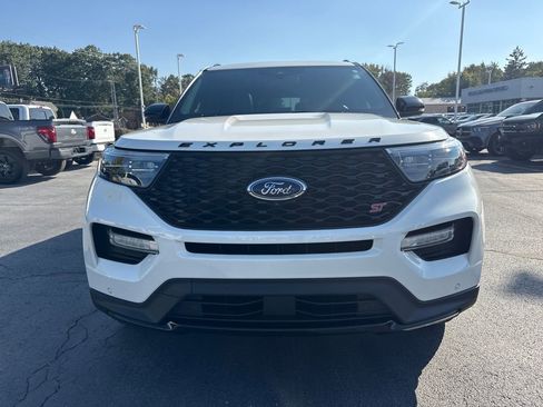 Used 2023 Ford Explorer ST w/ Equipment Group 401A image 3