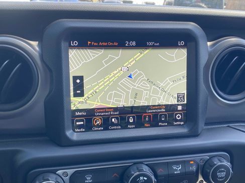 Used 2023 Jeep Gladiator Overland AWD/4WD image 27