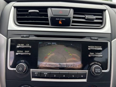 Used 2016 Nissan Altima 2.5 S w/ Power Driver Seat Package image 25