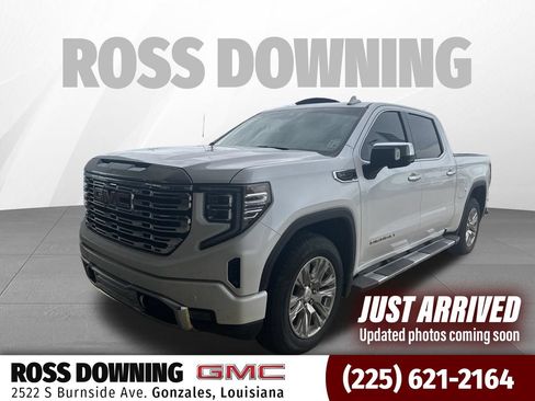 Used 2023 GMC Sierra 1500 Denali RWD image 1