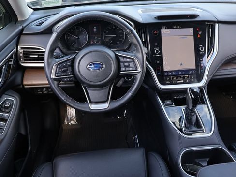 Used 2024 Subaru Outback Limited AWD/4WD image 15