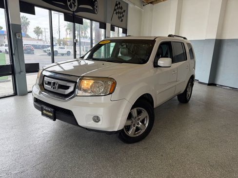 Used 2010 Honda Pilot EX-L image 3