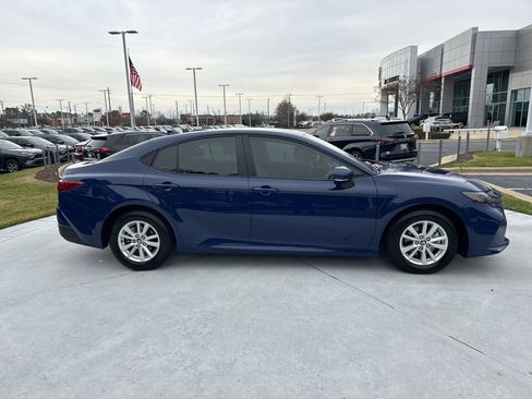 Certified 2025 Toyota Camry LE image 11