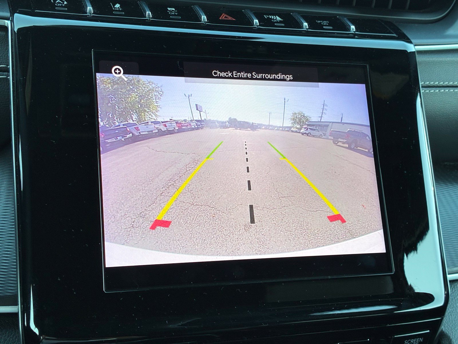 Used 2024 Jeep Grand Cherokee Altitude RWD image 18