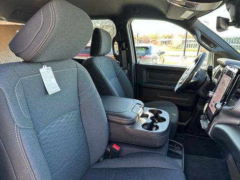 New 2026 RAM 2500 Tradesman AWD/4WD image 15