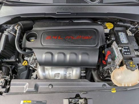 Certified 2022 Jeep Compass Trailhawk w/ Sun and Sound Group AWD/4WD image 28