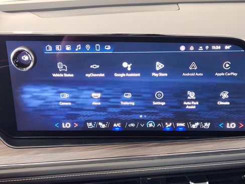 New 2025 Chevrolet Suburban Premier image 12