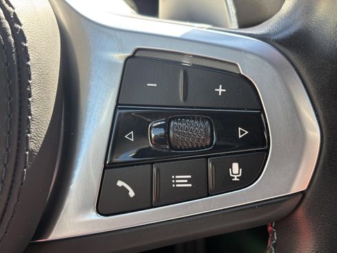 Used 2023 BMW X4 M40i image 10