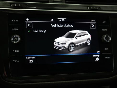 Used 2022 Volkswagen Tiguan SE R-Line FWD image 21