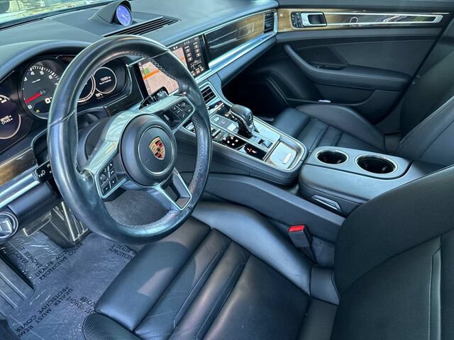 Used 2018 Porsche Panamera 4S AWD/4WD image 10