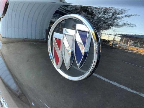 Used 2022 Buick Encore GX Select w/ Sport Touring Package image 29