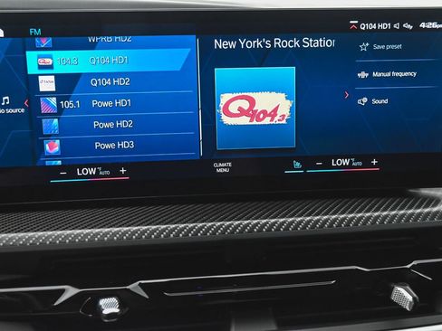 Used 2023 BMW XM AWD/4WD image 19