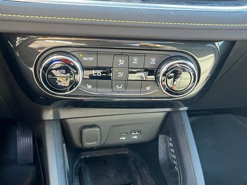 Used 2024 Chevrolet TrailBlazer ACTIV w/ Convenience Package image 18