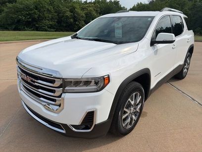 Used 2023 GMC Acadia SLT w/ Preferred Package
