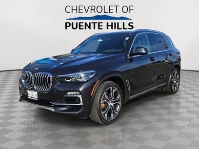 Used 2021 BMW X5 xDrive40i w/ Premium Package 2
