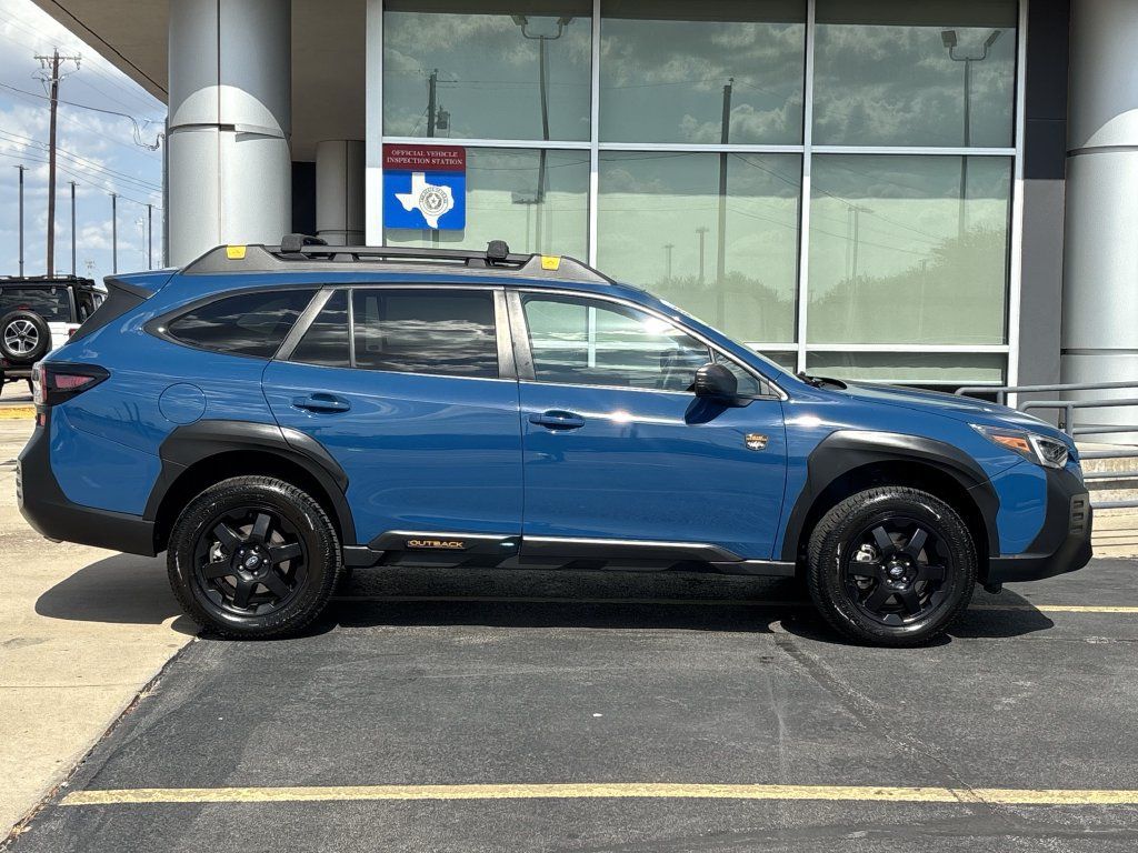 Used 2023 Subaru Outback Wilderness AWD/4WD image 2