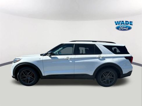 New 2025 Ford Explorer ST-Line w/ Premium Package image 8