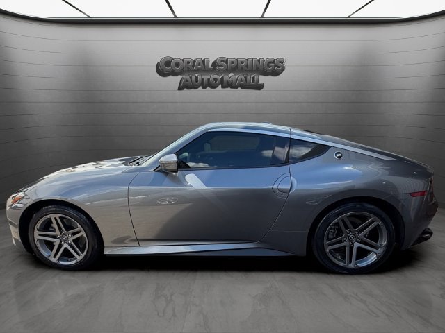 Used 2025 Nissan Z Sport w/ Floor Mat Package RWD image 4