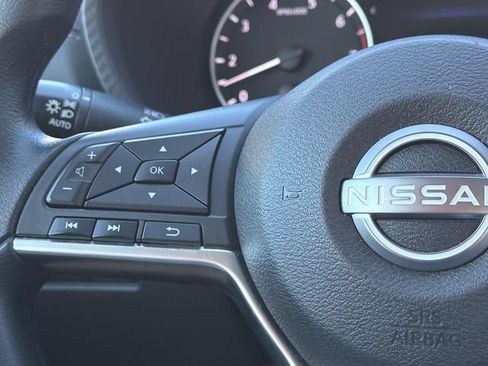 Certified 2024 Nissan Sentra SV FWD image 10