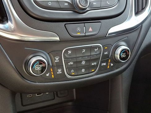 Used 2023 Chevrolet Equinox LT AWD/4WD image 15