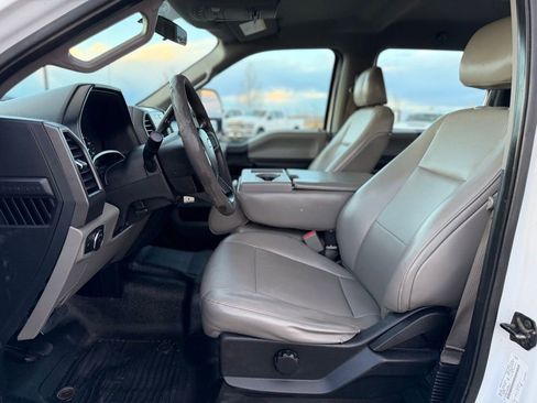 Used 2017 Ford F550 4x4 Crew Cab Super Duty image 25