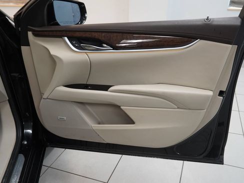 Used 2013 Cadillac XTS Premium AWD/4WD image 27