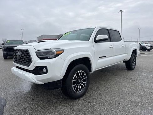 Used 2023 Toyota Tacoma TRD Sport w/ TRD Premium Sport Package image 2