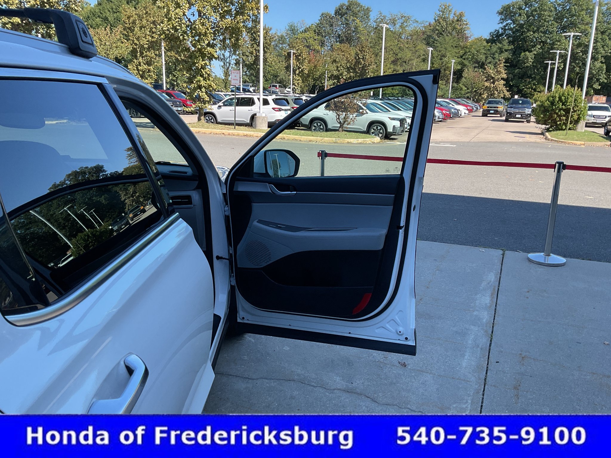 Used 2021 Hyundai Palisade SEL FWD image 19