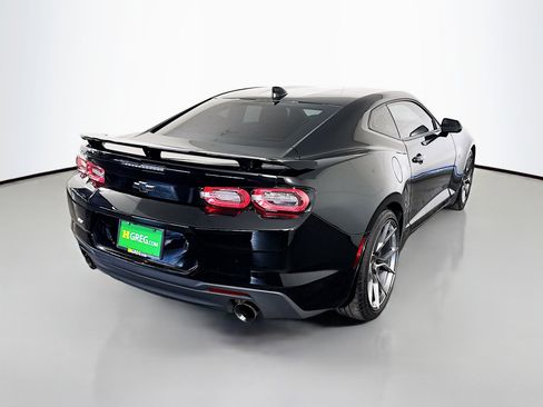 Used 2019 Chevrolet Camaro SS image 10
