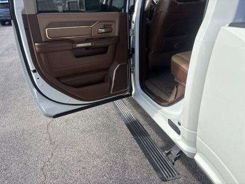 Used 2022 RAM 3500 Limited image 8