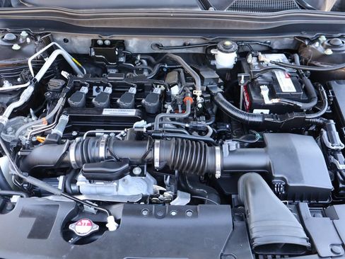 Used 2018 Honda Accord EX-L image 39