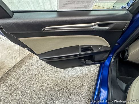 Used 2018 Ford Fusion S FWD image 20