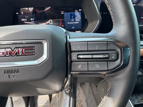 Used 2024 GMC Canyon AT4 w/ AT4 Premium Package AWD/4WD image 21