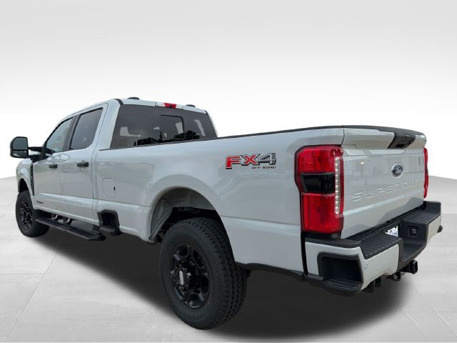 New 2026 Ford F250 XL w/ STX Appearance Package AWD/4WD image 4