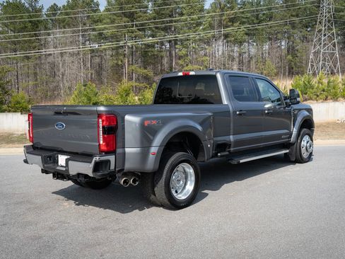 Used 2023 Ford F450 Lariat w/ FX4 Off-Road Package image 22