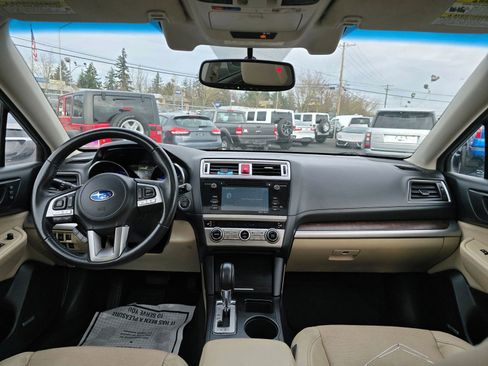 Used 2016 Subaru Outback 3.6R Limited image 12