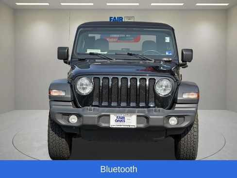 Certified 2018 Jeep Wrangler Sport AWD/4WD image 5