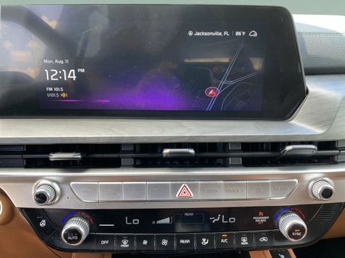 Used 2023 Kia Telluride EX X-Line image 22