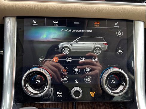 Used 2021 Land Rover Range Rover Sport HSE Silver Edition image 34