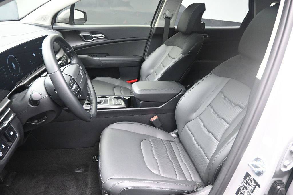 Used 2026 Kia Sportage SX FWD image 18