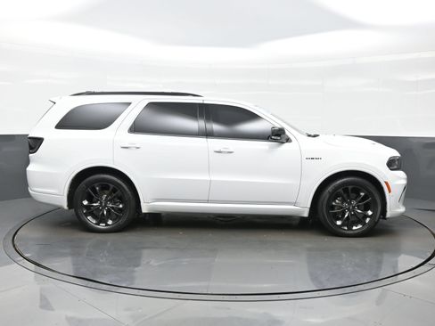 Used 2023 Dodge Durango R/T RWD image 10