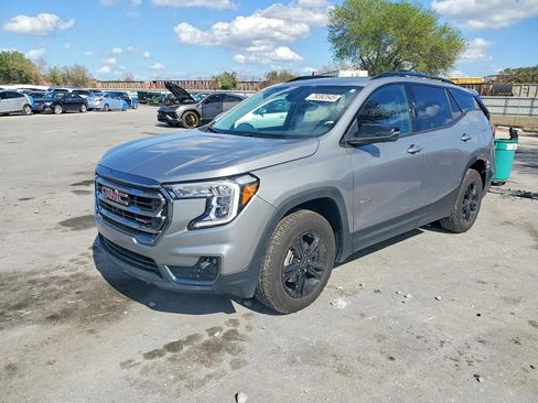 Used 2024 GMC Terrain AT4 w/ Tech Package AWD/4WD image 2